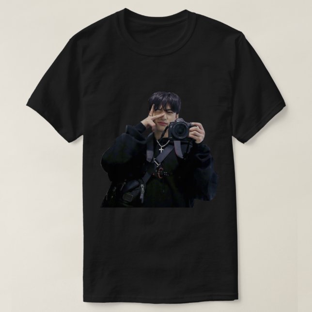 Stray Kids Hyunjin Sticker.png T-Shirt (Design vorne)