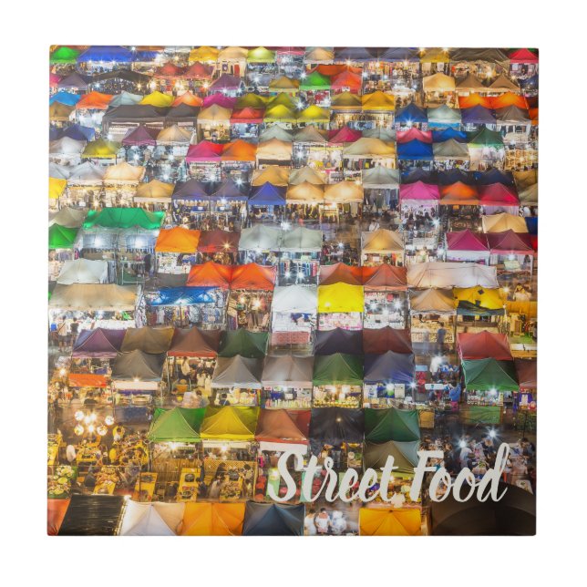 Street Food Market Rod Fai Bangkok Thailand Fliese (Vorderseite)