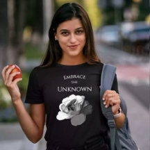 Streetwear Weiße Rose Umarme das Unbekannte