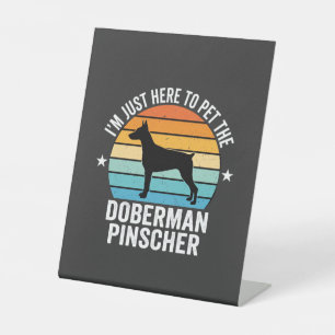 Streichle den Dobermann Pinscher Retro Sockelschild