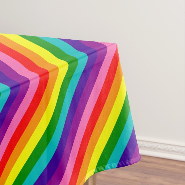 Streifen-Flagge des Regenbogen-Gay Pride-LGBT der Tischdecke (Beispiel)