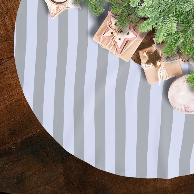 Streifen in Grau und Lavendel Polyester Weihnachtsbaumdecke (Von Creator hochgeladen)