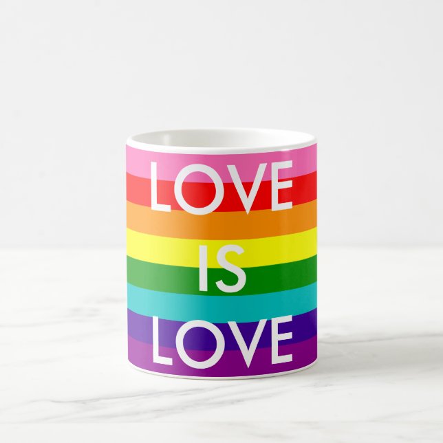 Streifen-Liebe des Regenbogen-Flaggen-Gay Kaffeetasse (Mittel)