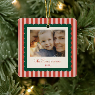 Streifen und Jakobsmuscheln Feiertagsfoto Keramikornament