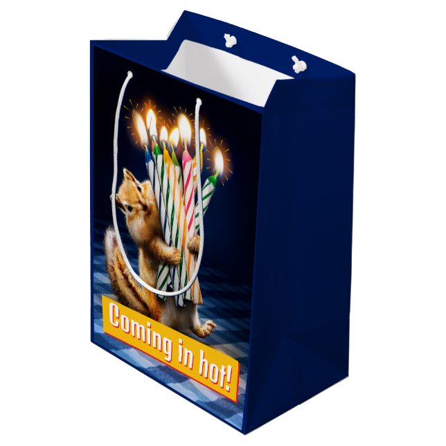 Streifenhörnchen-Geburtstagskerzen Mittlere Geschenktüte (Rückseite Schrägansicht)