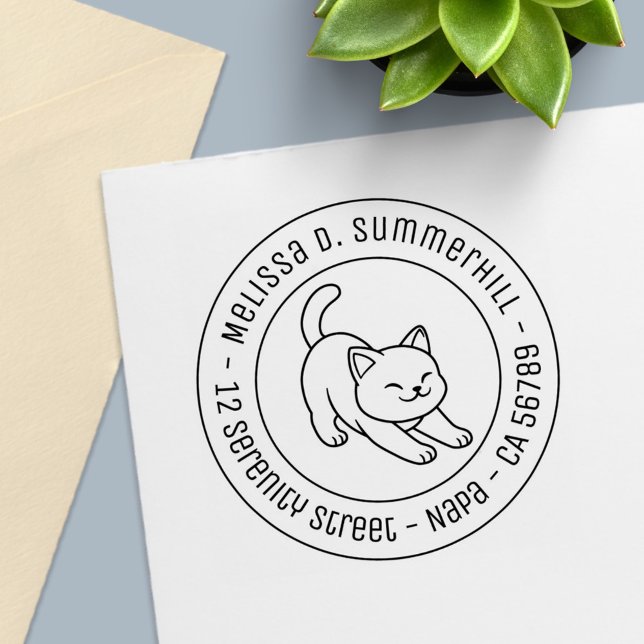 Stretching White Cat Round Address Permastempel (Von Creator hochgeladen)