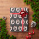 Strichmännchen Girl in Sneakers auf Polka Dots Geschenkpapier (Holiday Gift)