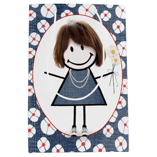 Strichmännchen Girl on Denim and Daisies Mittlere Geschenktüte (Vorderseite)