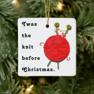 Stricken von Weihnachtsgeschenken Keramikornament