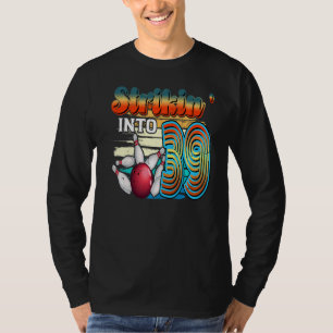 Strikin' in 39 Bowling Bowler 39. Geburtstag Cele T-Shirt