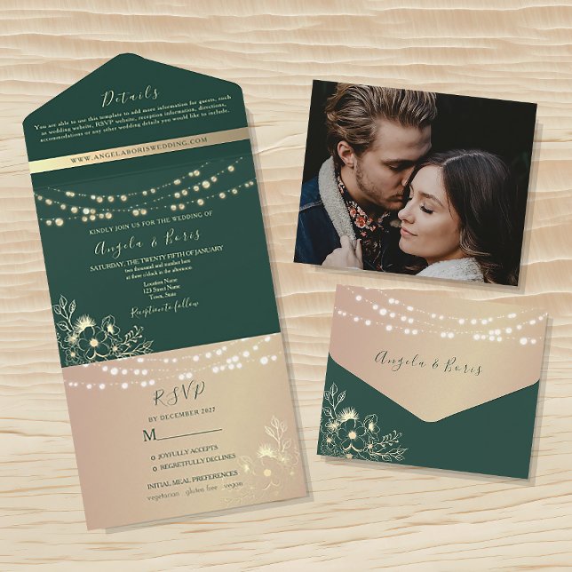 String Lights Gold und Emerald Green Wedding All In One Einladung (Von Creator hochgeladen)
