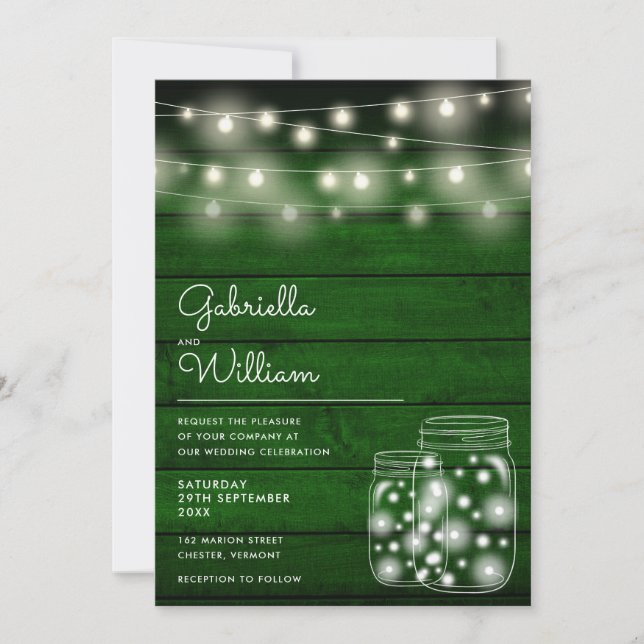String Lights Mason Jars Rustic Green Wood Wedding Einladung (Vorderseite)