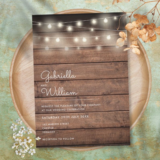 String Lights Rustic Wood Wedding Einladung (Von Creator hochgeladen)