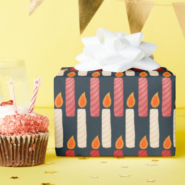 Striped Festive Candle Holiday Wrapping Paper Geschenkpapier (Geburtstagsparty)