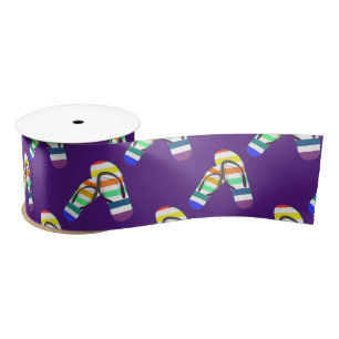 Strippte Flip Flops auf Lila Satin-Band Satinband