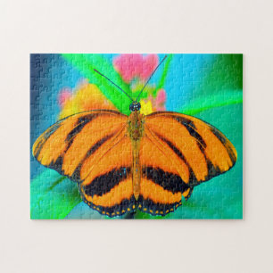 Stripte Passion Blume Schmetterling. Puzzle