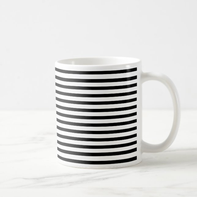 Striptes modernes Schwarzweißmuster Kaffeetasse (Rechts)