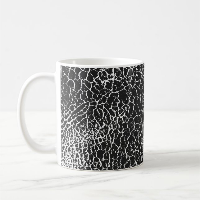 Struktur-Overlay von Krokodil oder Schlangenhaut m Kaffeetasse (Links)
