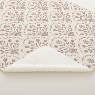 Strukturiertes warmbraunes Blumen-Schuppenmuster Sherpadecke