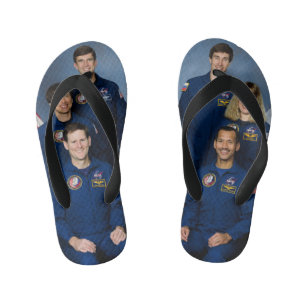 STS-60 MISSION-CREW KINDERBADESANDALEN