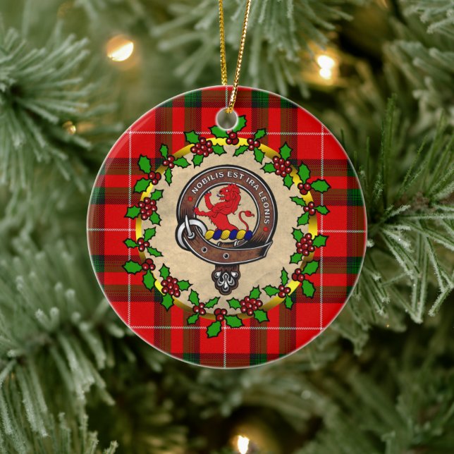Stuart Clan Abzeichen & Tartan Personalisierte Wei Keramik Ornament (Baum)