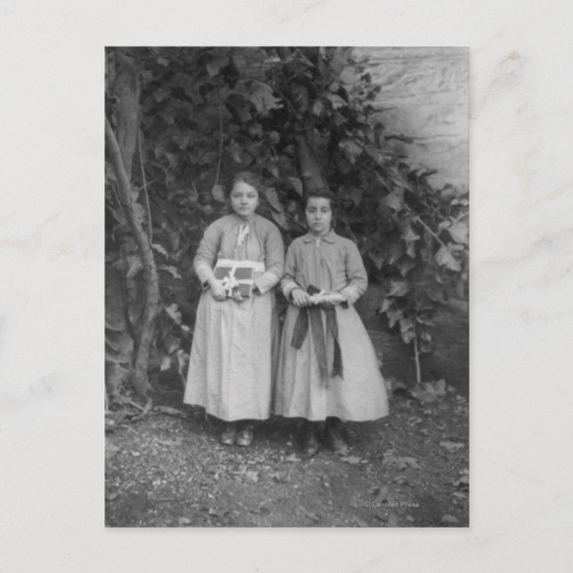 Studenten an der Kunstschule für Mädchen in der Tü Postkarte (Vorderseite)