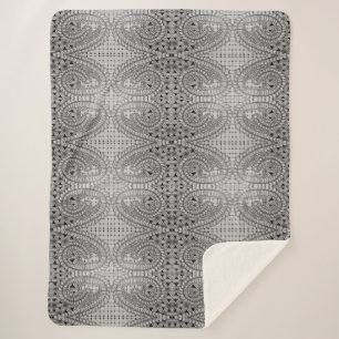 Studio 40: Floral Hamentaschen Sherpadecke