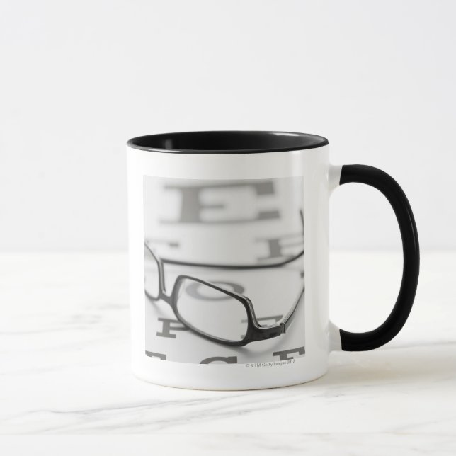 Studio geschossen von den Brillen auf Tasse (Rechts)