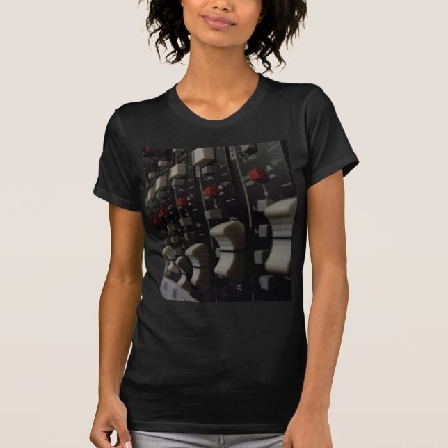 Studio-Leben T-Shirt (Vorderseite)