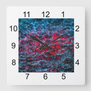 Study In Watercolor - Red Quadratische Wanduhr