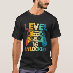 Stufe 16 Unverschlossen 16 Jahre alt 16 Jahre alt T-Shirt