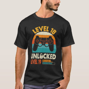Stufe 18 Unverschlossene Jungen 18. Geburtstag Son T-Shirt