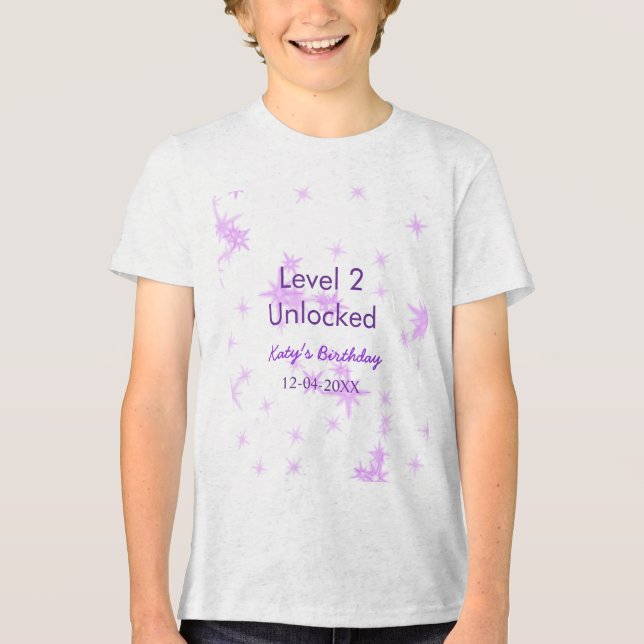 Stufe 2 Entsperrt Hinzufügen des Datums des Geburt Tri-Blend Shirt (Vorderseite)