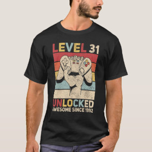 Stufe 31 Unverschlossene 31 Jahre alte Männer Kind T-Shirt