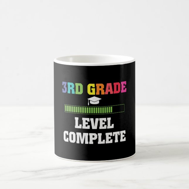 Stufe 3 Abschluss Kinder zurück zum SchulGamer Kaffeetasse (Mittel)