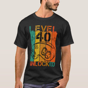 STUFE 40 FREIGESCHALTET LUSTIGER GAMER NERD 40. GE T-Shirt