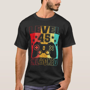 Stufe 45 Unverschlossene 45-jährige Männer 45. 45 T-Shirt