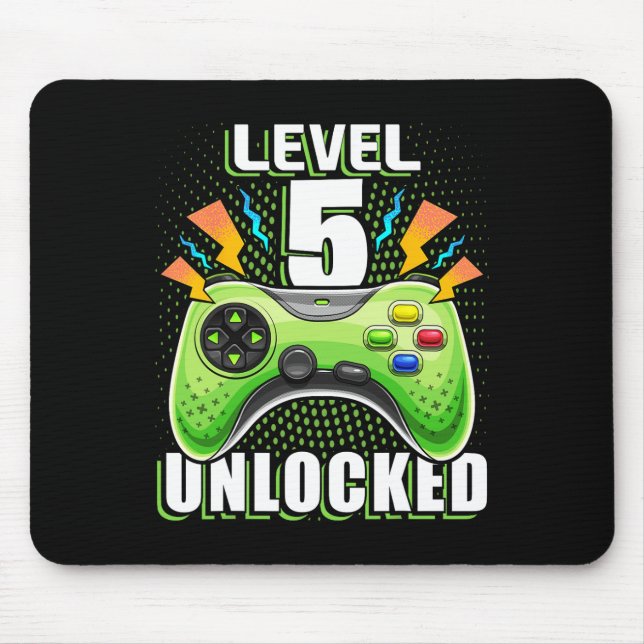 Stufe 5 Unverriegeltes Videospiel 5. Geburtstag Gi Mousepad (Vorne)