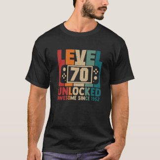 Stufe 70 Phantastisch 1952 VideoGamer 70. Bi T-Shirt