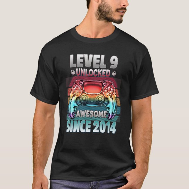 Stufe 9 Phantastisch seit 2014 9 Jahre Gamer B T-Shirt (Vorderseite)