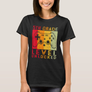 Stufe Ungesperrter Gamer erster Schultag T-Shirt