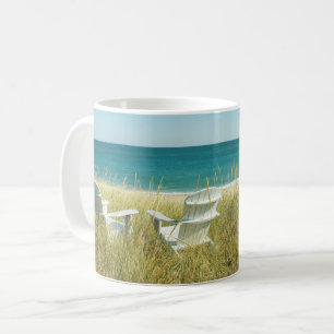 Stühle von Adirondack in den Dünen Kaffeetasse