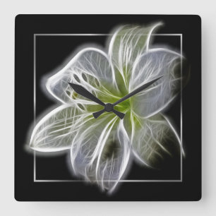 Stunning White Lily Fractal Art Black Quadratische Wanduhr