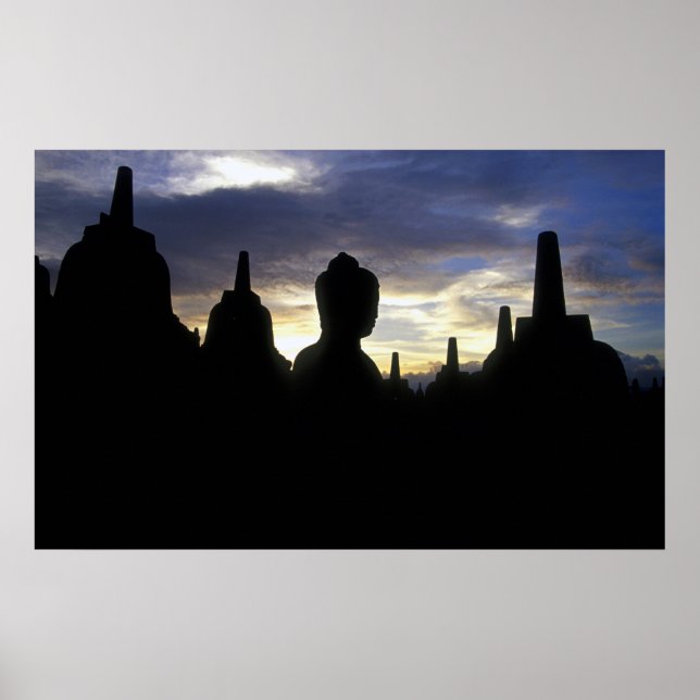 Stupas und Buddha Statue bei Sunset, Borobudur Poster (Vorne)