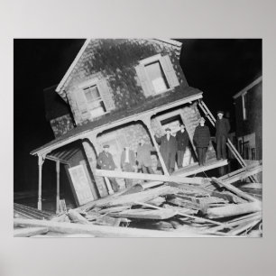 Sturm schädigendes House, 1914. Vintages Foto Poster
