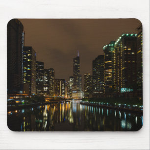 Sturmbrauen über Chicago Mousepad