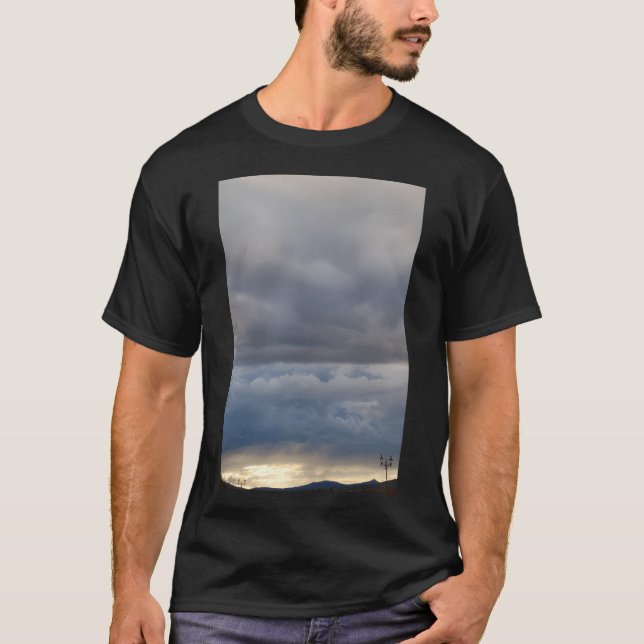 Stürmischer Himmel Lang T-Shirt (Vorderseite)