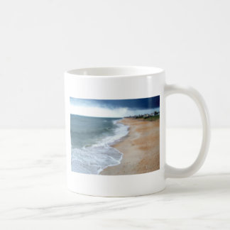 Sturmwolken an der Flagler-Küste Tasse