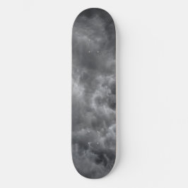 Sturmwolken Skateboard