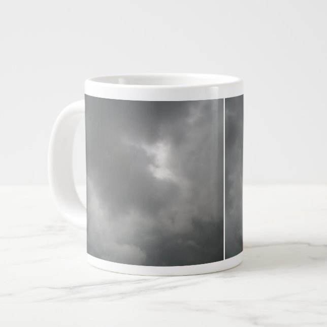 Sturmwolken-Tasse Jumbo-Tasse (Vorderseite Links)